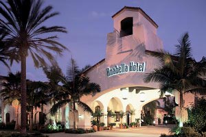 Anabella Hotel near Disneyland. Online Reservations for Anaheim and Hotels near Disneyland. [Photo Credit: Anabella Hotel]