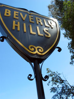 Beverly Hills Sign on Wilshire Blvd, west of Santa Monica Blvd. [Photo Credit: LAtourist.com]