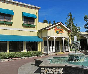 Virginias Gift Shop at California Marketplace near the main gate at Knotts Berry Farm. [Photo Credit: LAtourist.com]