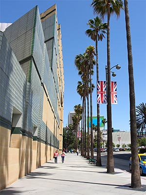 LA County Museum of Art on Wilshire Boulevard. [Photo Credit: LAtourist.com]