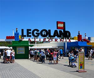 Entrance to LEGOLAND, California. [Photo Credit: LAtourist.com]