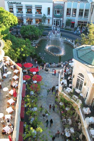 The Grove  Shopping in Fairfax District, Los Angeles